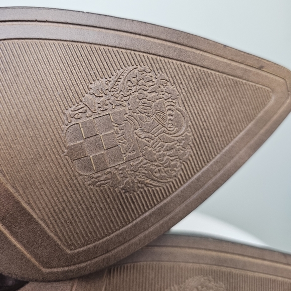 Vince Camuto Gigietta Suede Back Zip Chelsea Booties Brown Size 7.5 - Picture 11 of 14